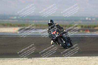 media/Sep-21-2025-TrackDaz (Sun) [[277c75b276]]/A Group/10am (Turn 1)/